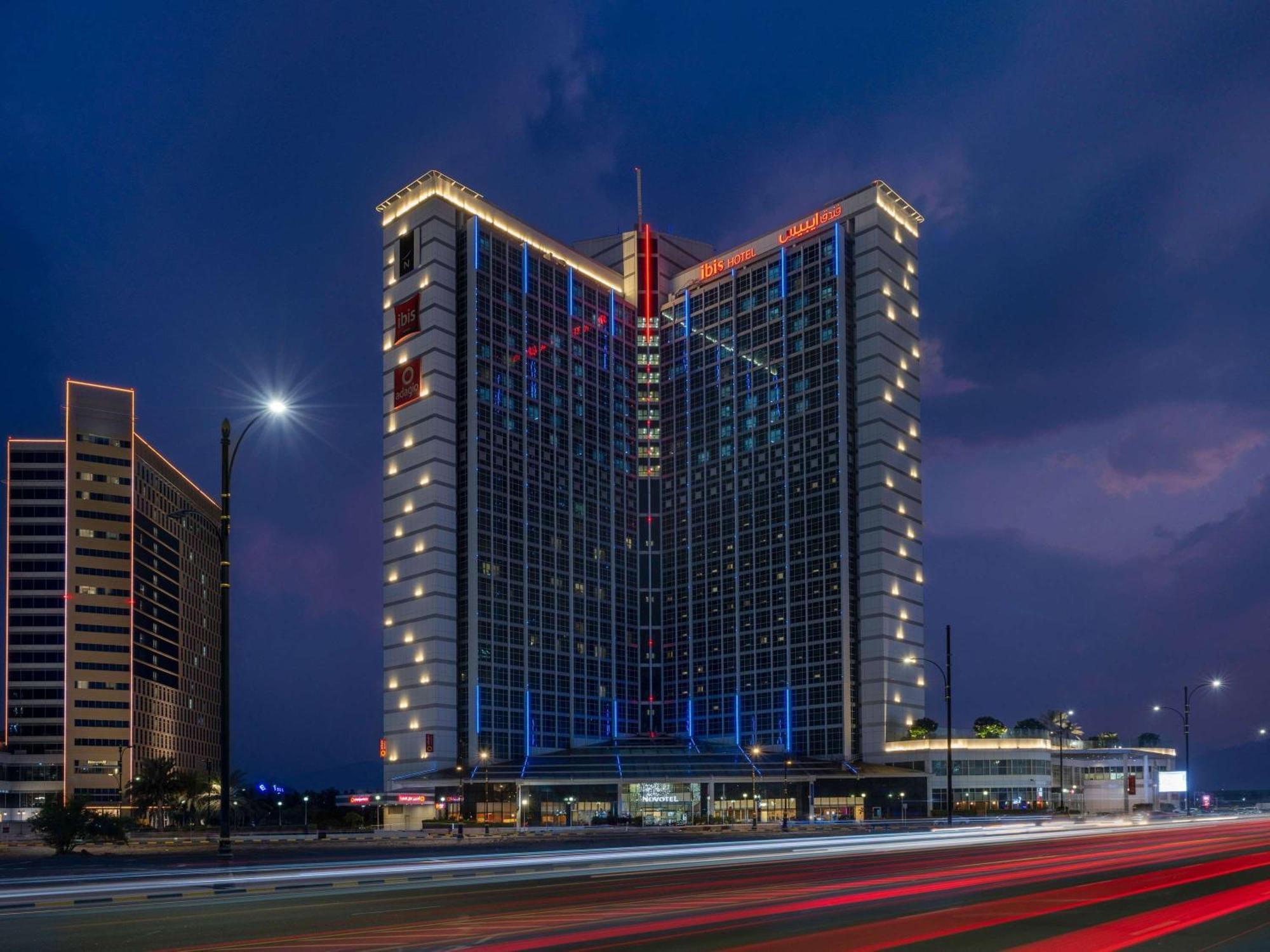 Aparthotel Adagio Fujairah Exterior photo